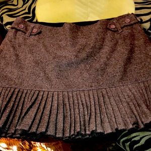 Gap size 12 pleated mini skirt!  Adorable!